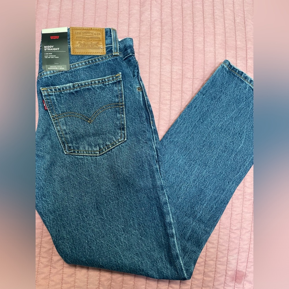 Levi Mid Straight Jeans